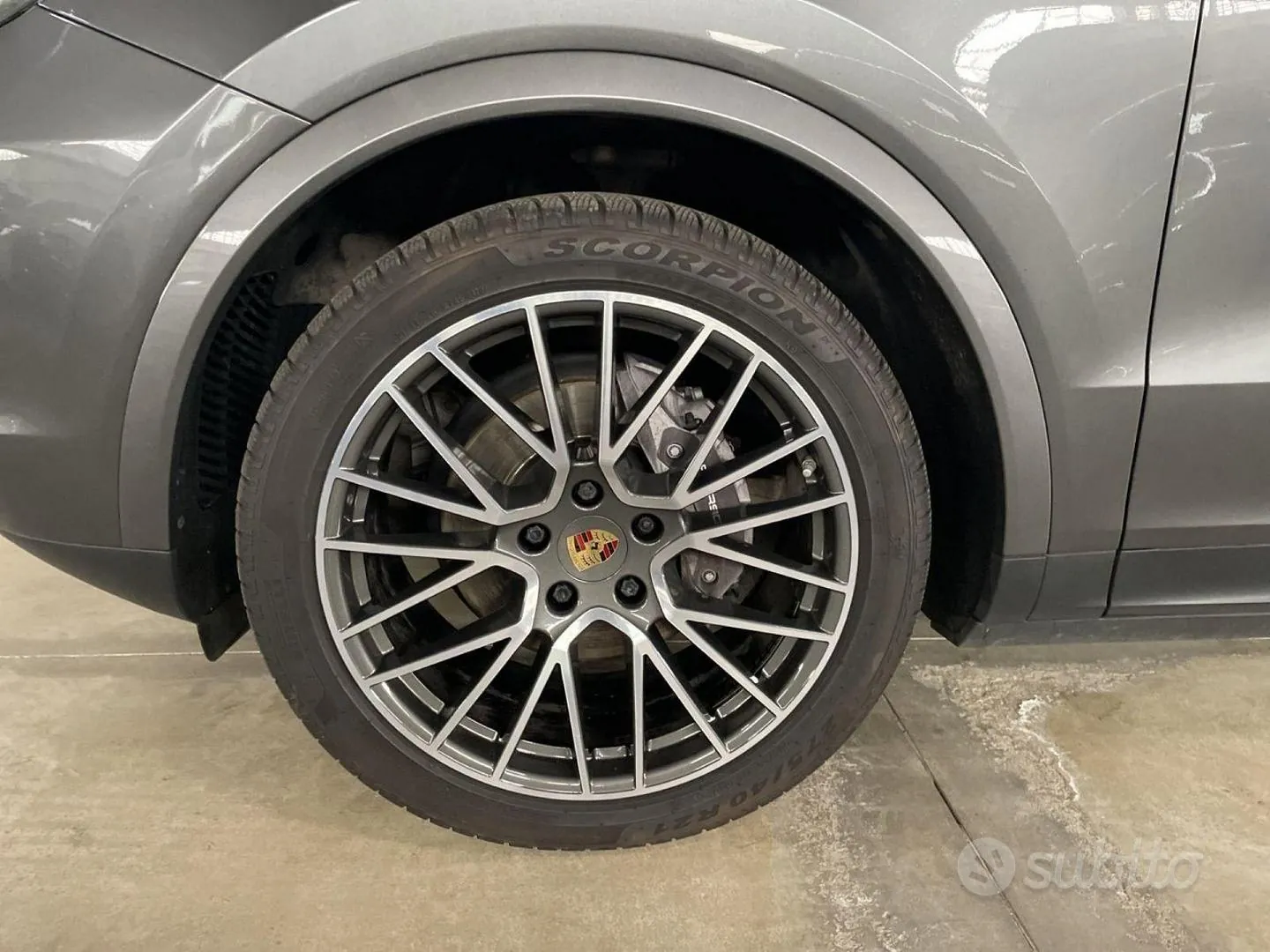 Porsche Cayenne 2019 photo 2