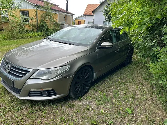 Volkswagen Passat Cc 2011 photo 3