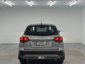 Suzuki Vitara 2023 photo 5