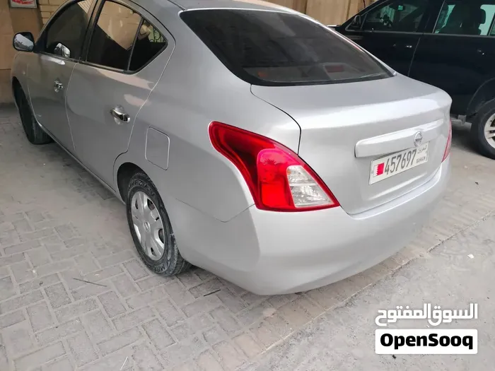 Nissan Sunny 2013 photo 2