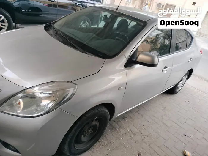 Nissan Sunny 2013 photo 3