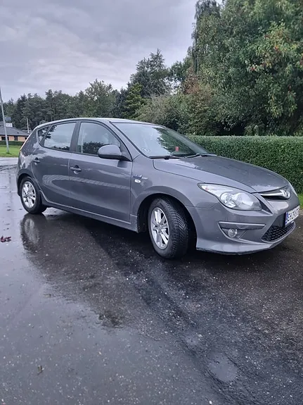 Hyundai I30 2011 photo 2