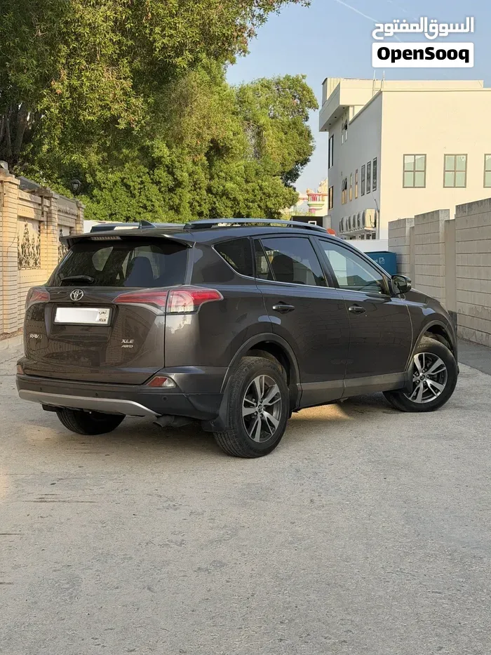 Toyota Rav4 2017 photo 3