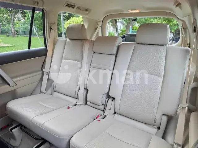 Toyota Land Cruiser Prado 2017 photo 4