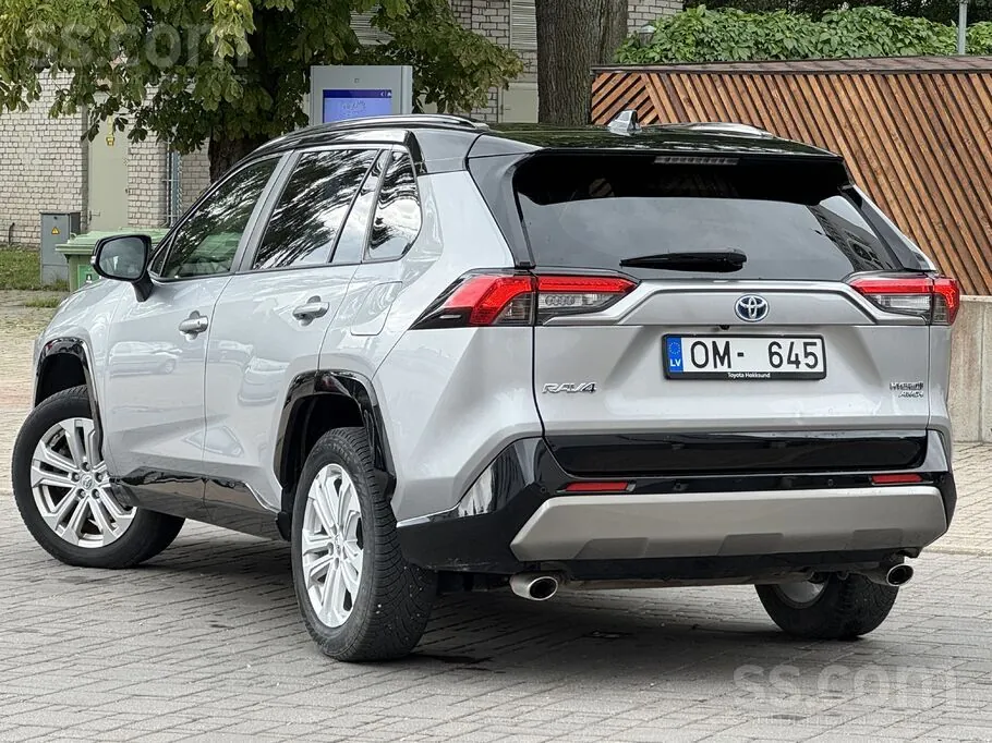 Toyota Rav4 2023 photo 5