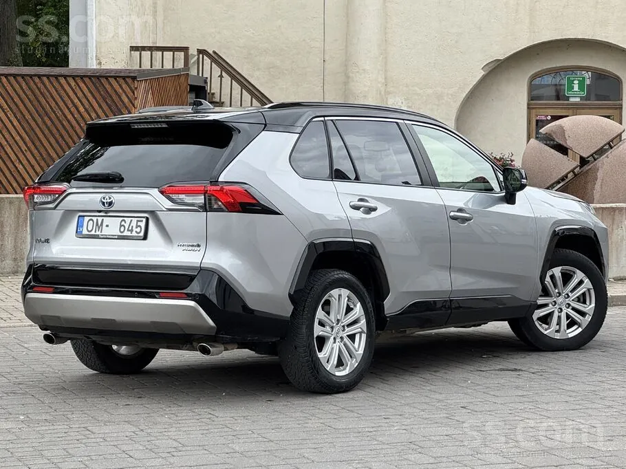 Toyota Rav4 2023 photo 4