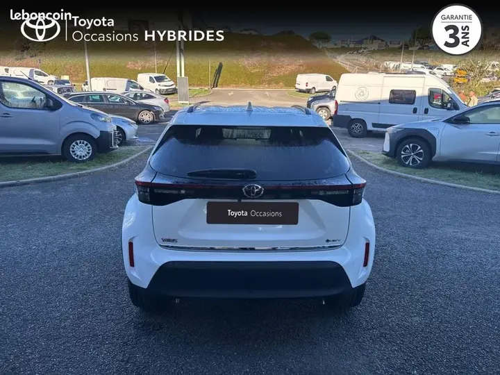Toyota Yaris Cross 2022 photo 4