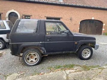 Daihatsu Feroza