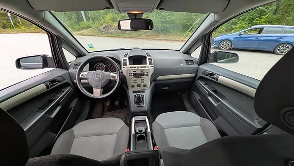 Opel Zafira 2009 photo 5