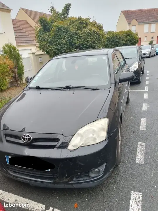 Toyota Corolla Verso 2005 photo 3