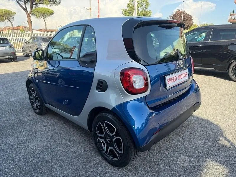 Smart Fortwo 2018 photo 5