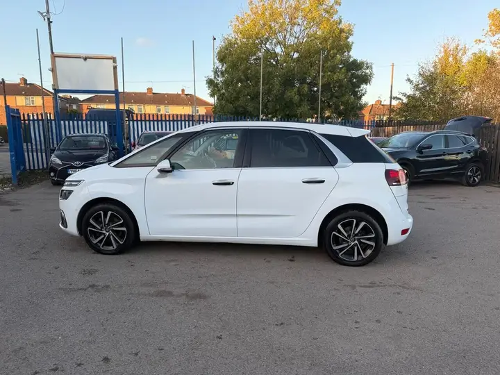 Citroen C4 Picasso 2016 photo 4
