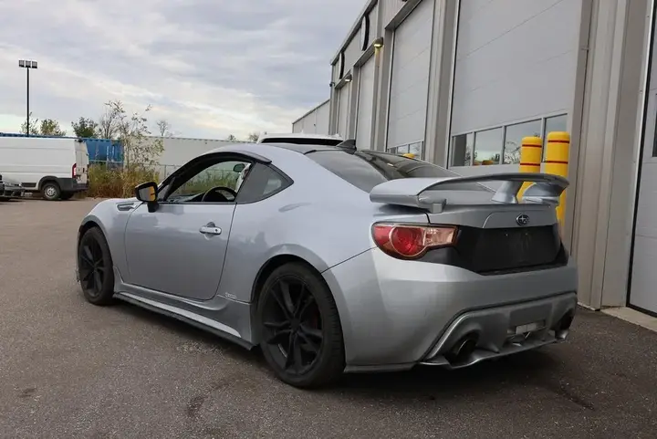 Subaru Brz 2015 photo 4