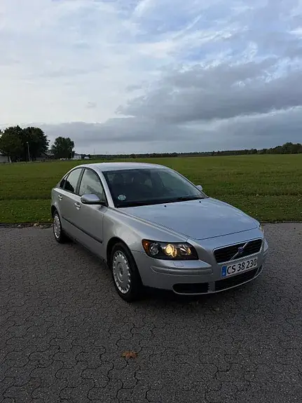 Volvo S40