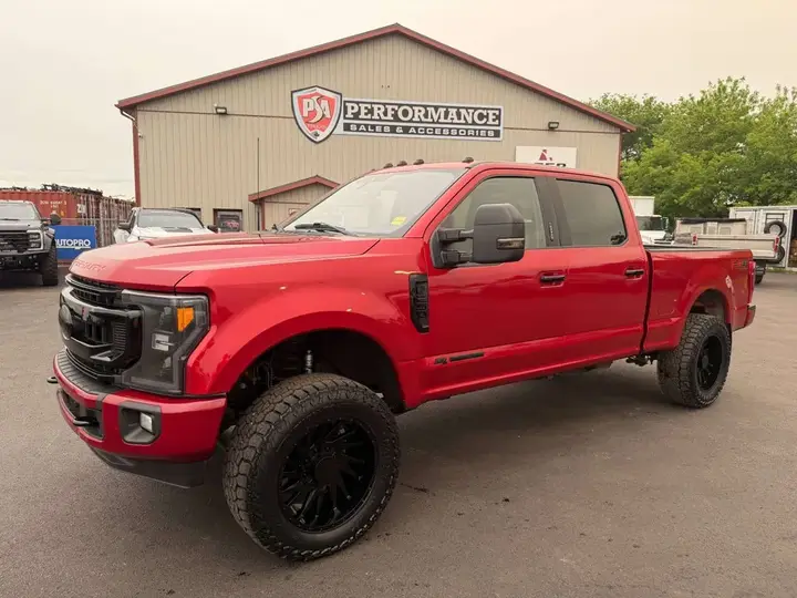 Ford F250 2022 photo 3