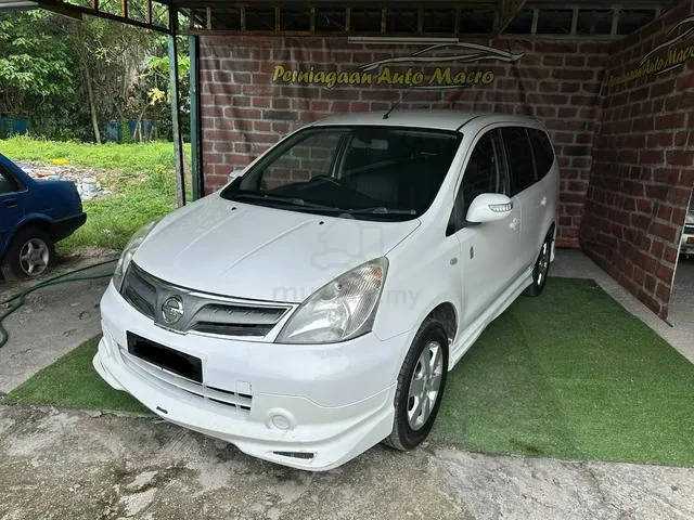 Nissan Grand Livina