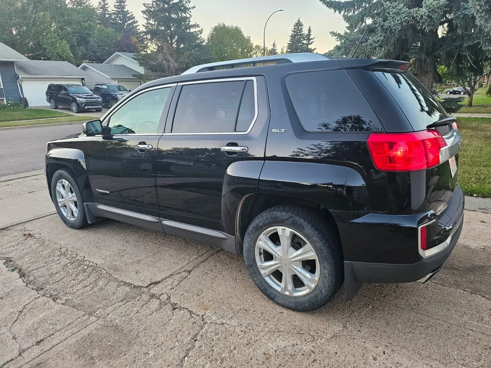 GMC Terrain 2017 photo 2