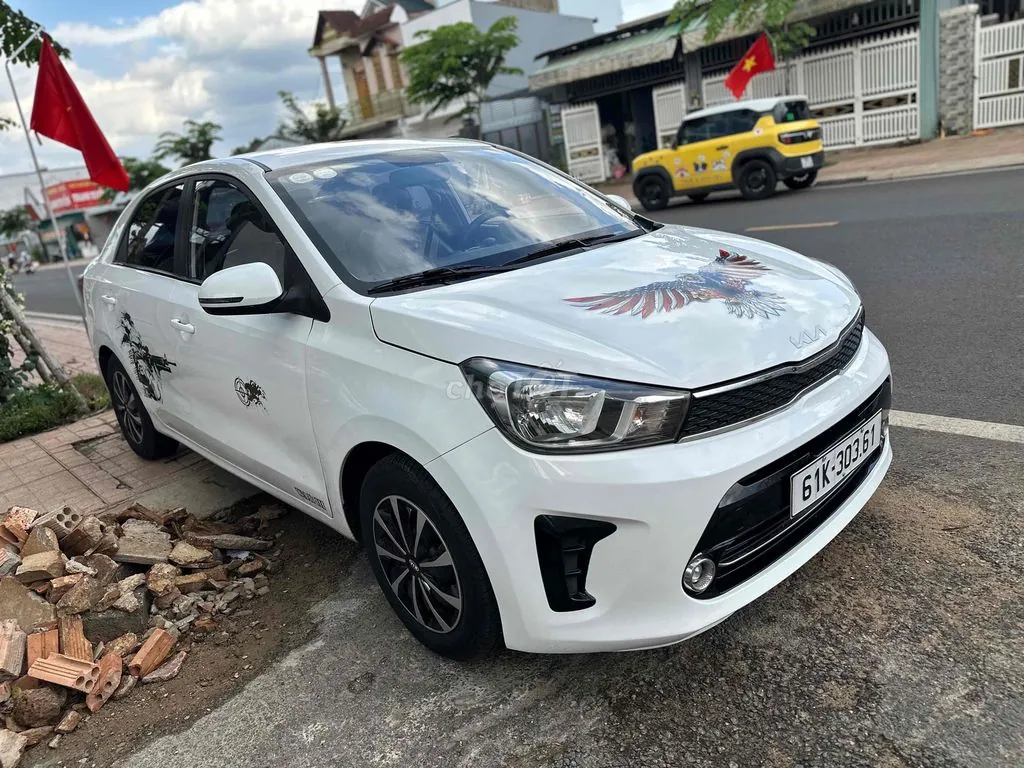 Kia Soluto