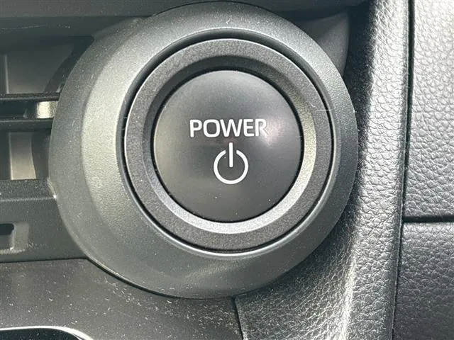 Toyota Prius X 2024 photo 4