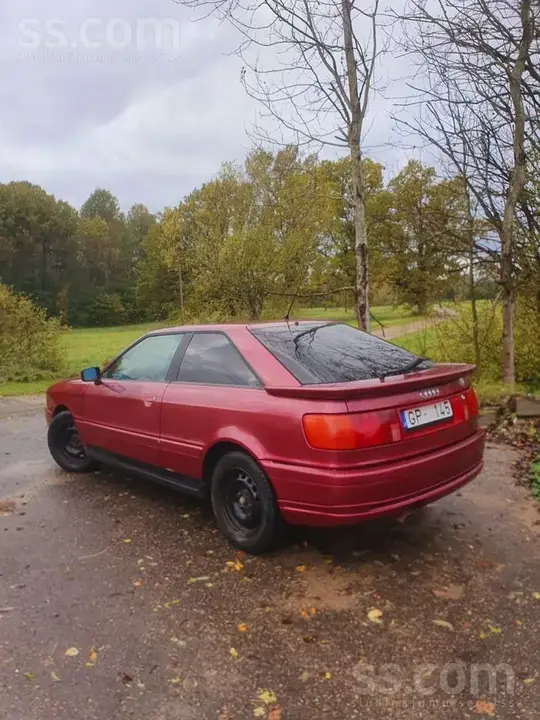 Audi Coupe 1994 photo 2