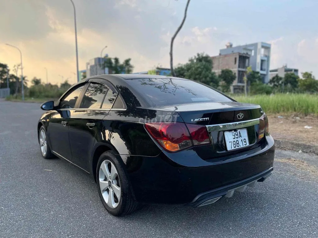 Daewoo Lacetti 2010 photo 4