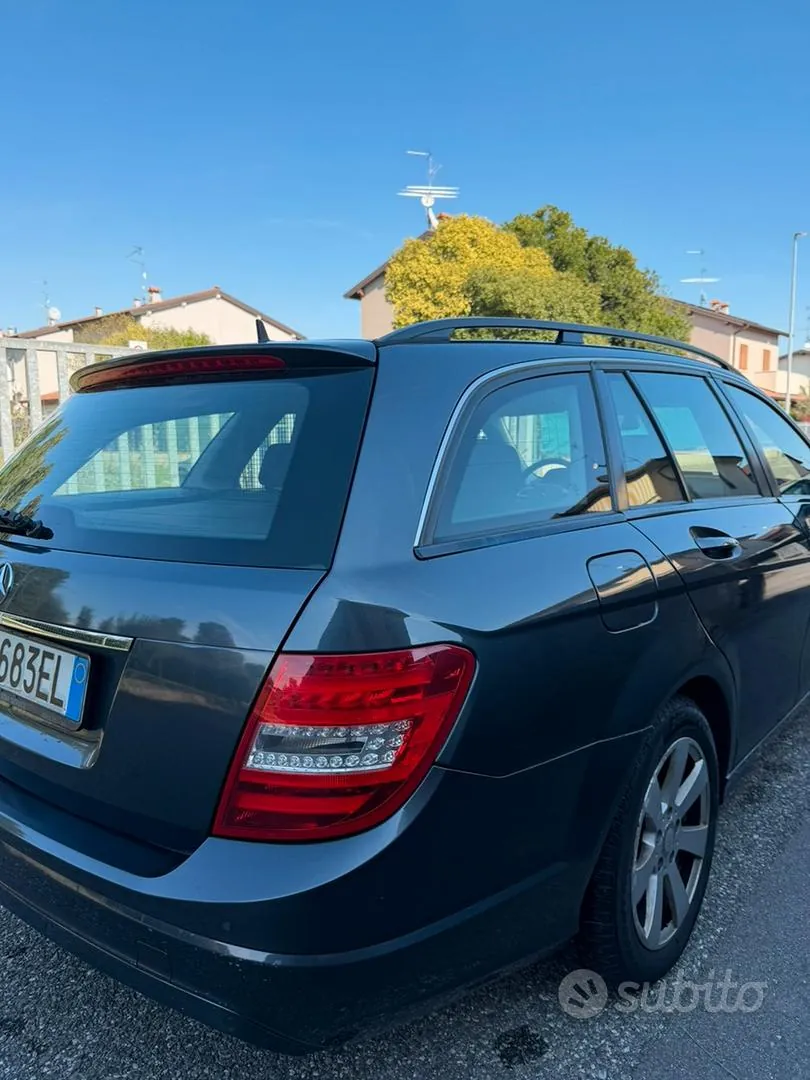 Mercedes-Benz C-Class 2014 photo 2