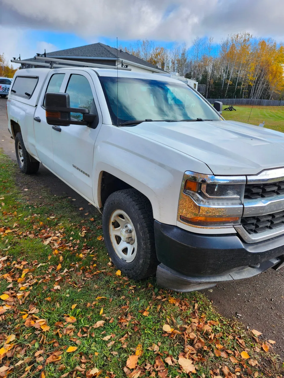 Chevrolet Silverado 2017 photo 2