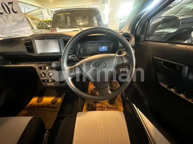 Toyota Pixis 2023 photo 3
