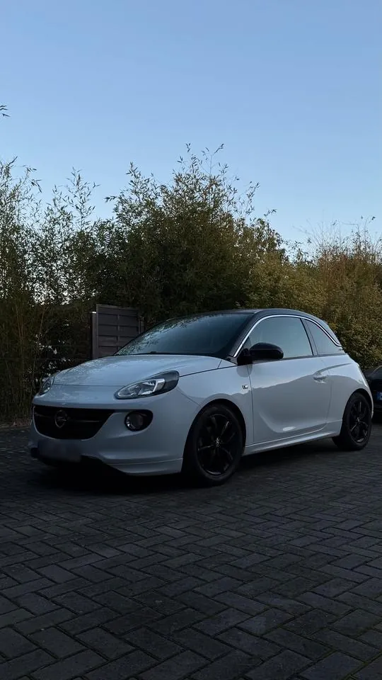 Opel Adam