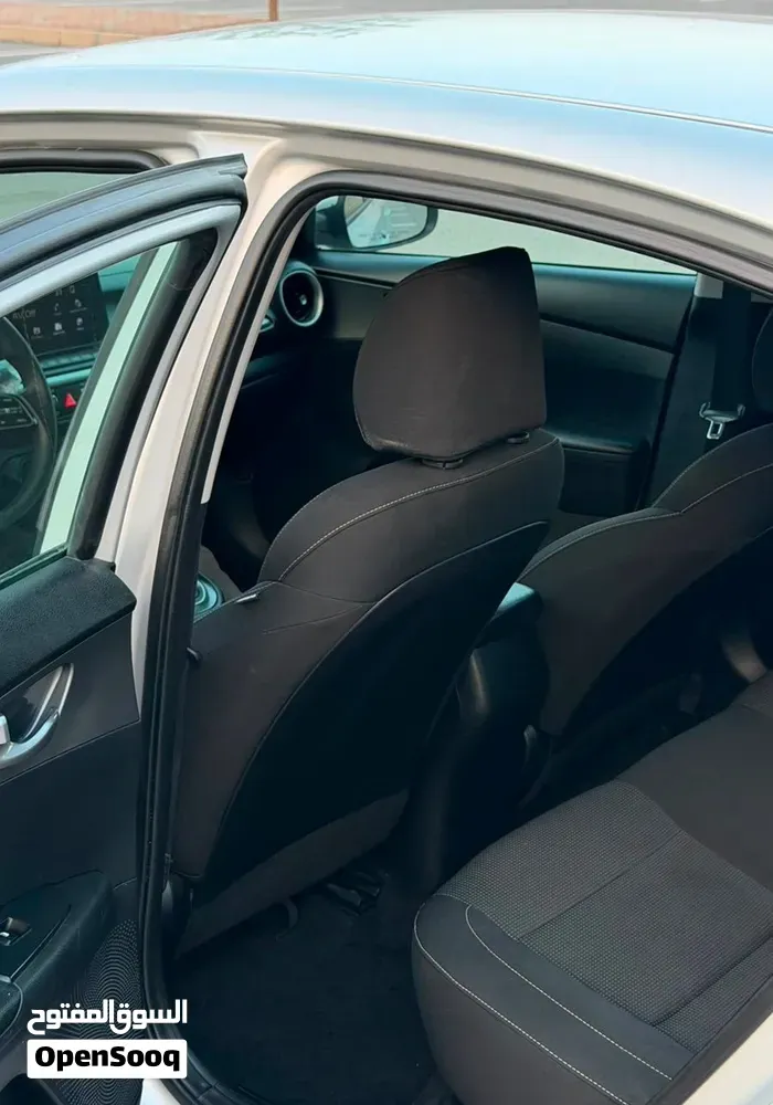 Kia Forte 2020 photo 3