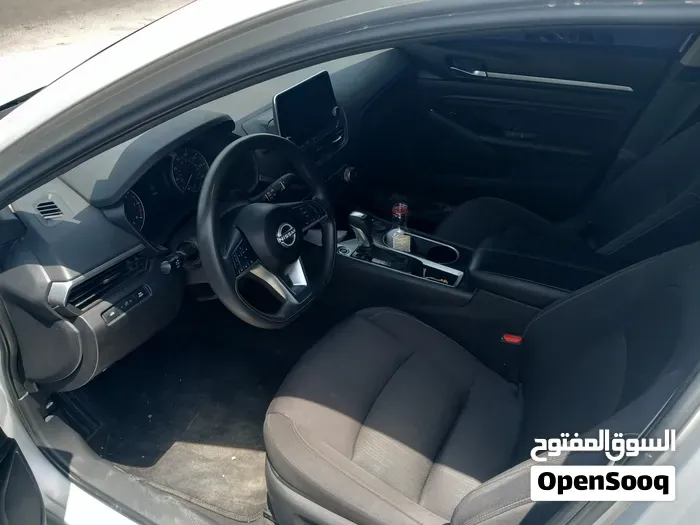 Nissan Altima 2021 photo 3