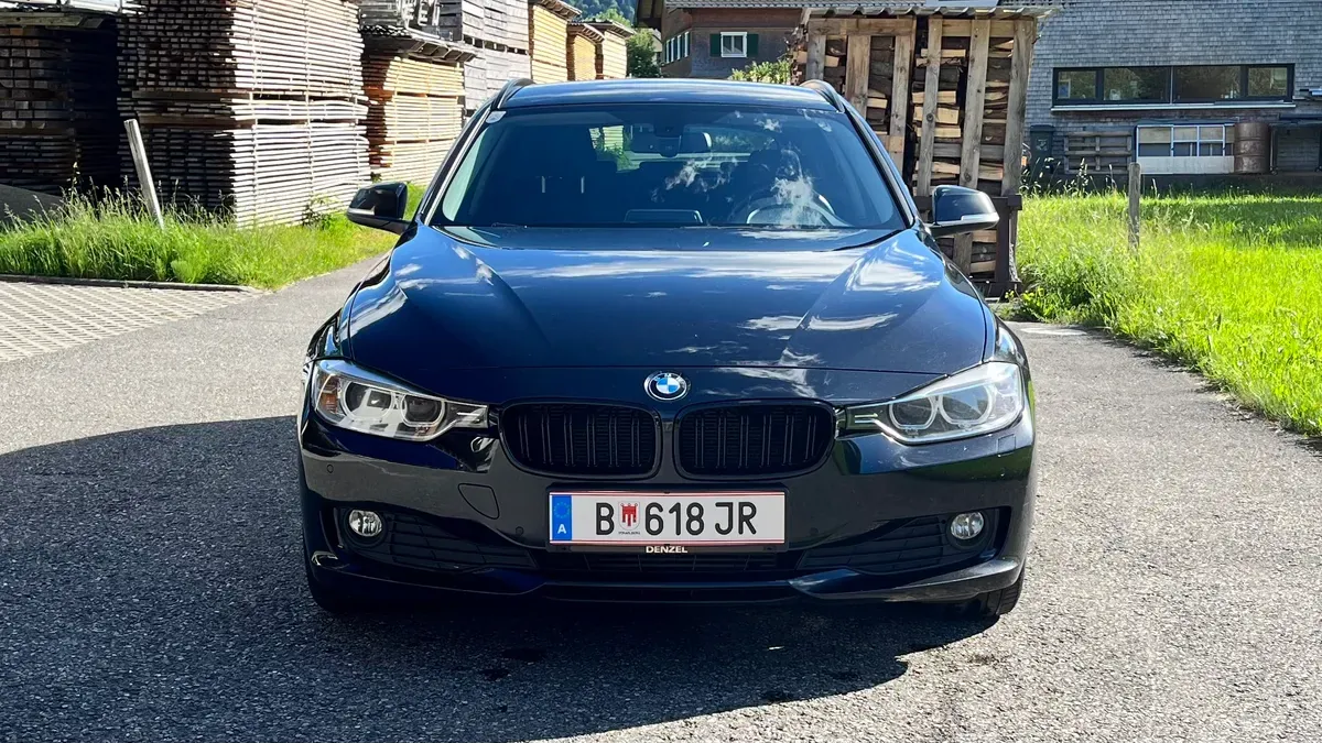 BMW 3 Series 2013 photo 3