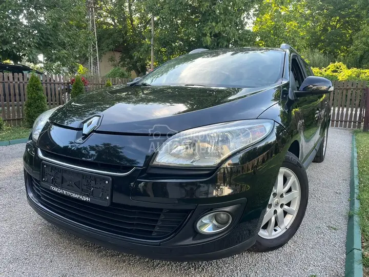 Renault Megane 2013 photo 4