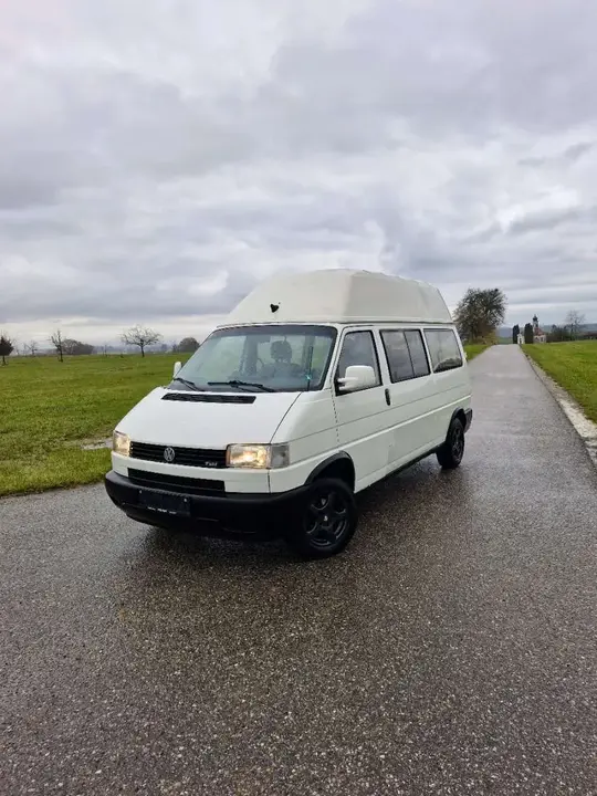 Volkswagen T4 1998 photo 3