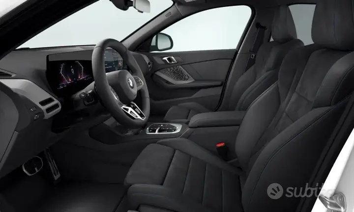 BMW 120D photo 4