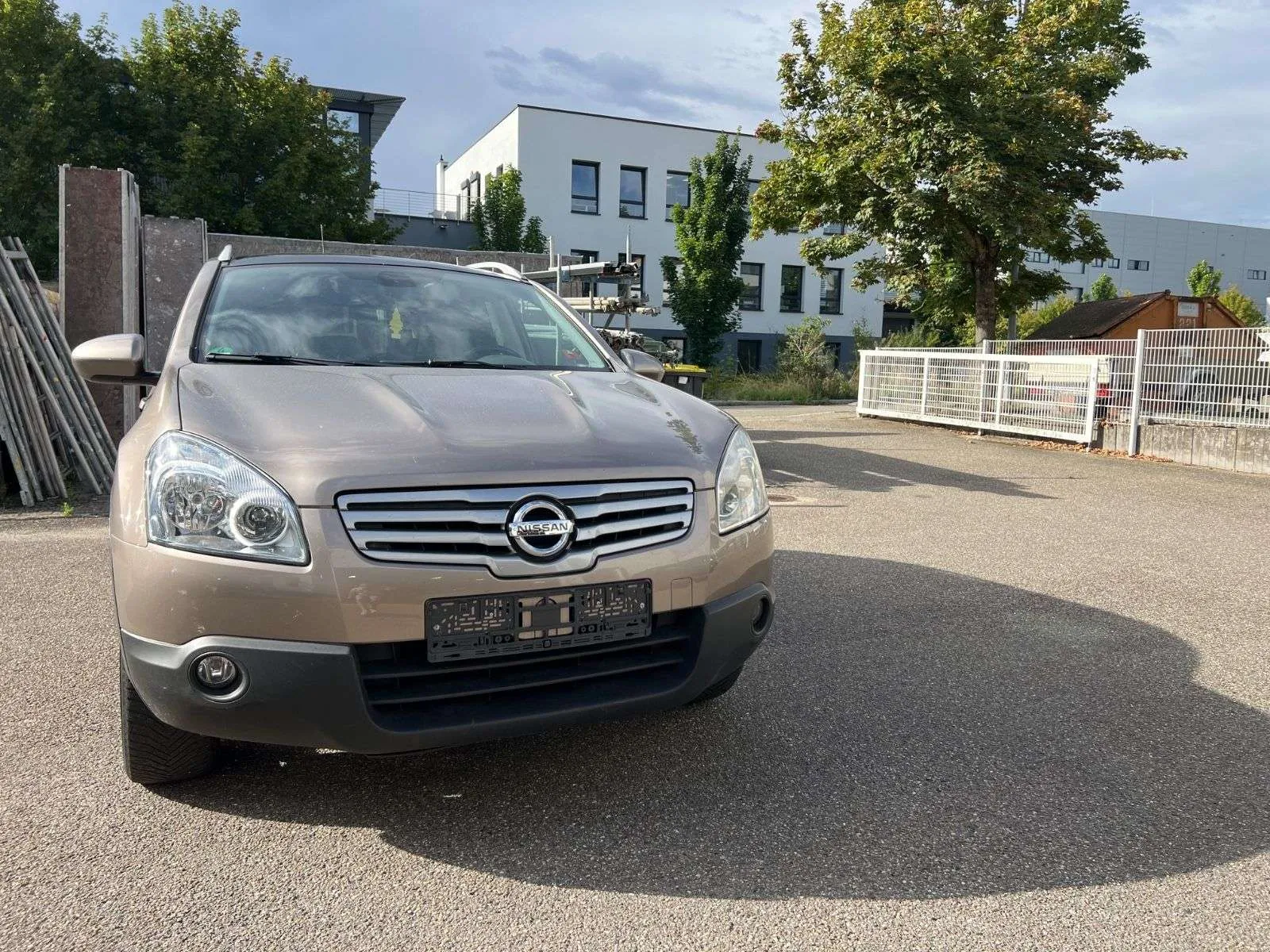 Nissan Qashqai 2009 photo 2