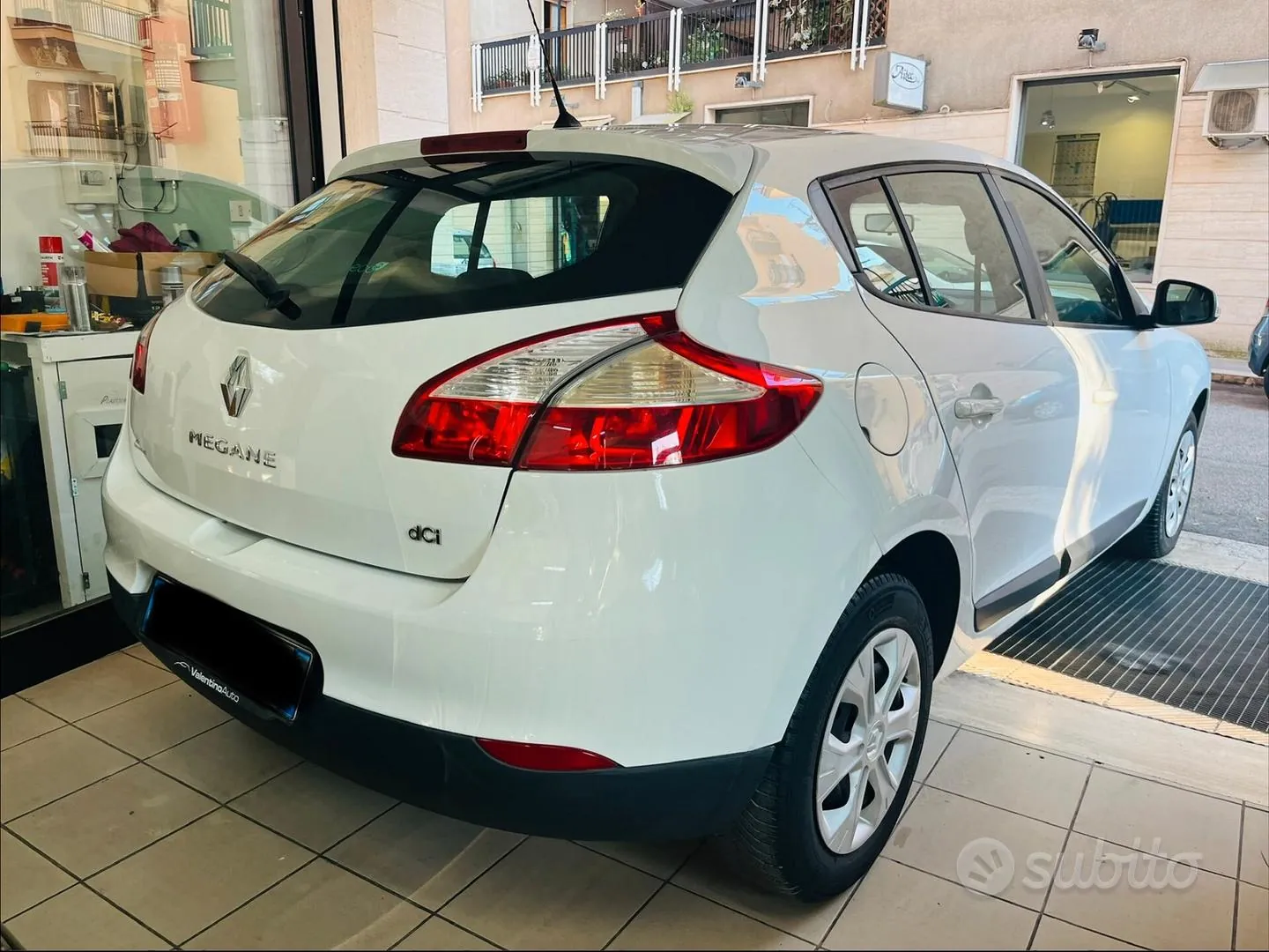 Renault Megane 2010 photo 3