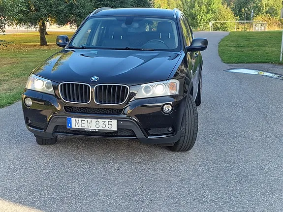 BMW X3 2013 photo 2