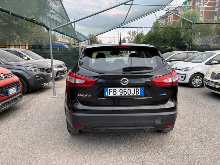 Nissan Qashqai 2015 photo 4
