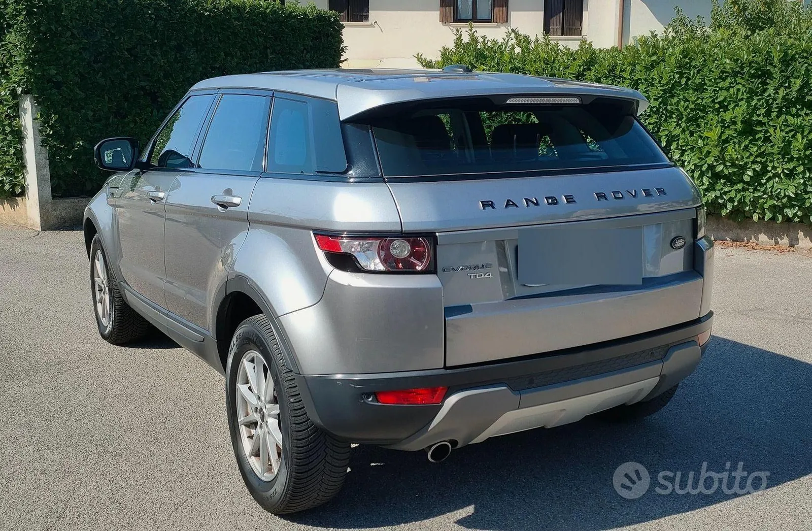 Land Rover Range Rover Evoque 2012 photo 3