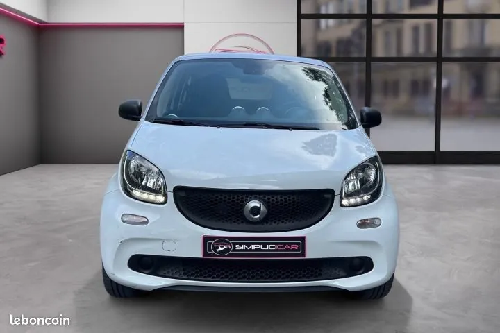 Smart Forfour 2017 photo 4