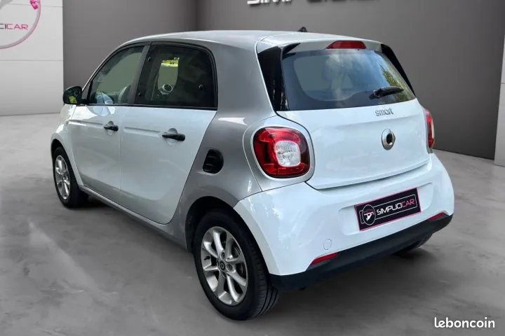Smart Forfour 2017 photo 3