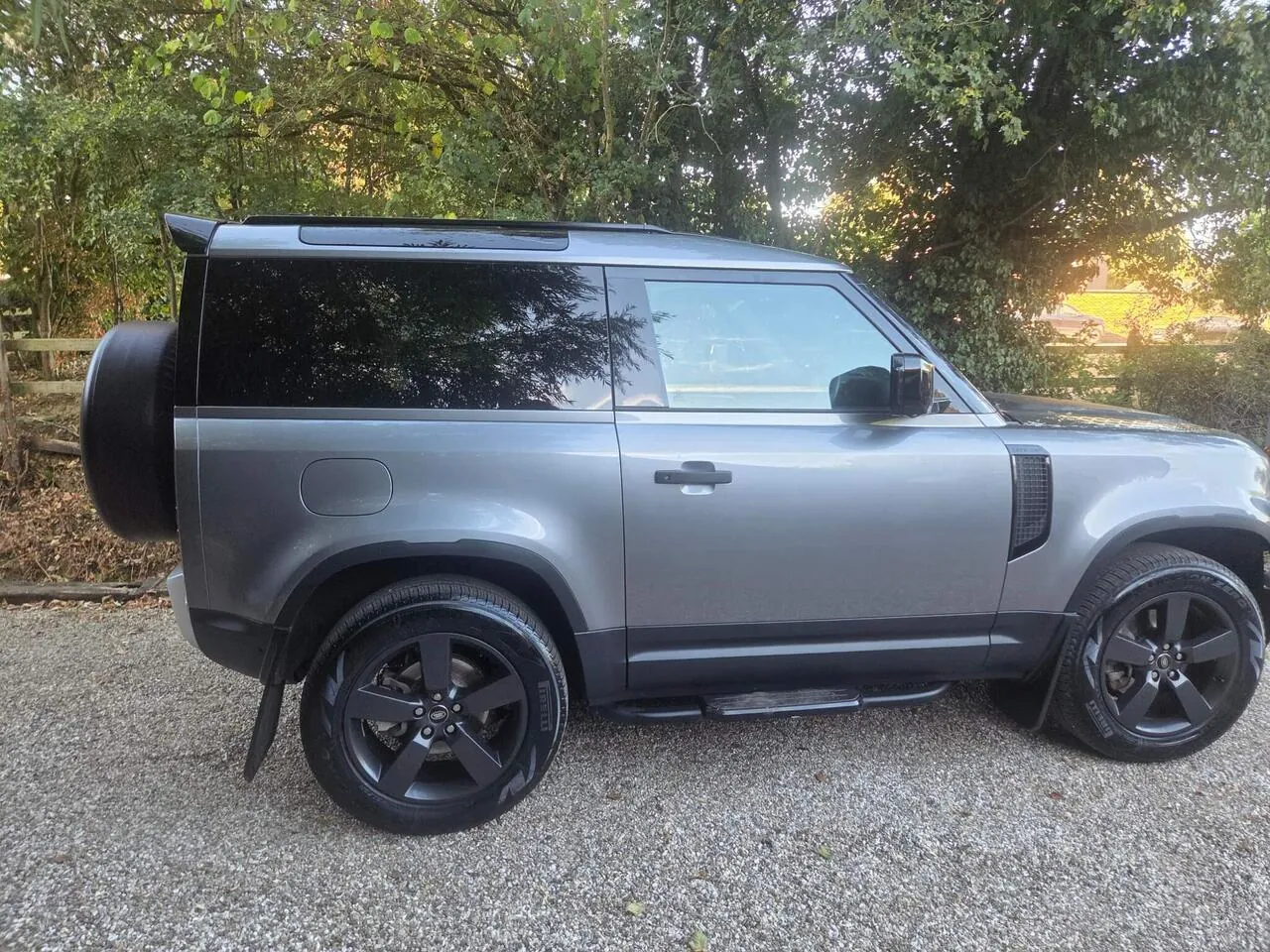Land Rover Defender 90 2023 photo 4