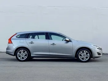 Volvo V60 2012 photo 4