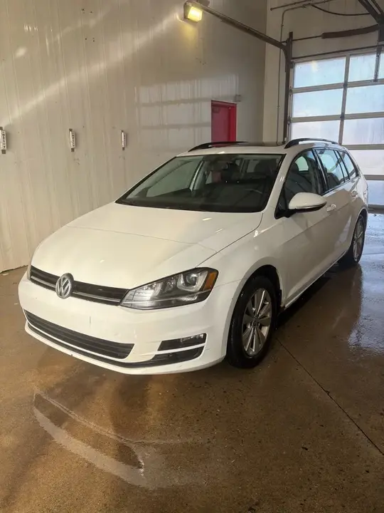 Volkswagen Golf Sportwagen