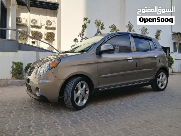 Kia Picanto 2010 photo 2