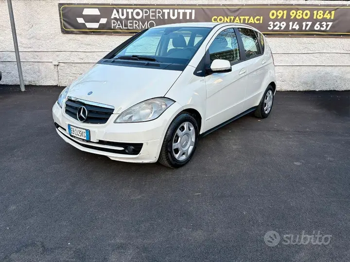 Mercedes-Benz A