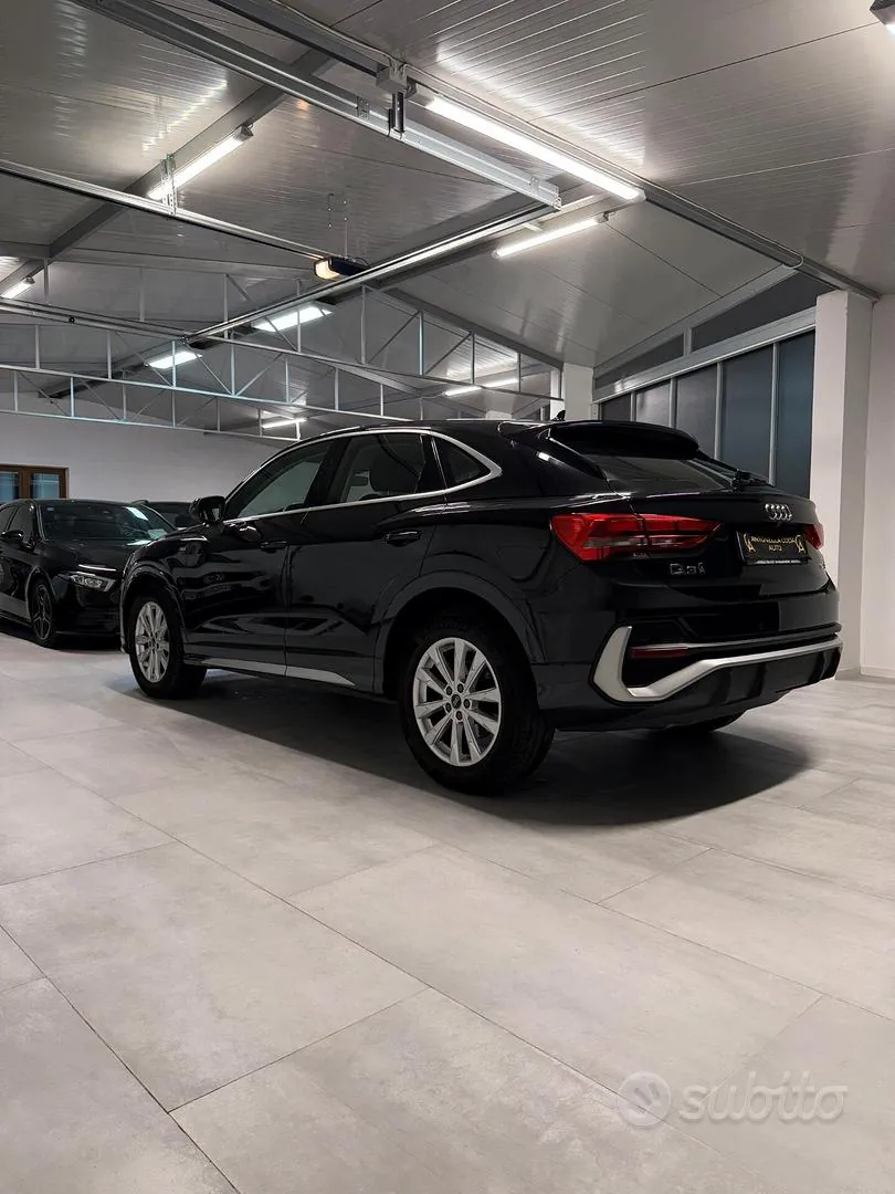 Audi Q3 2022 photo 5