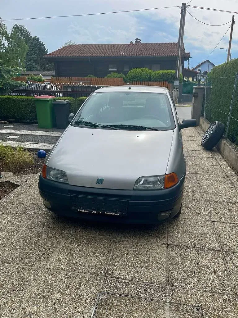 Fiat Punto 1998 photo 3