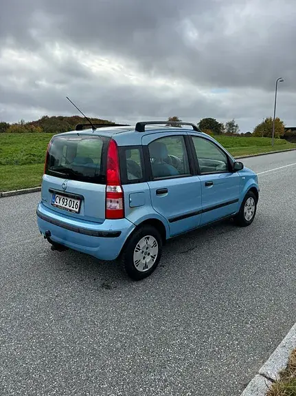 Fiat Panda 2005 photo 2